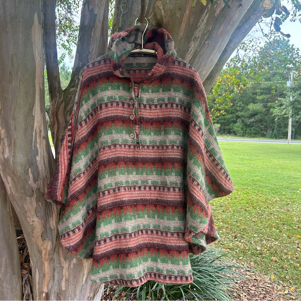 Vintage Wool Poncho Aztec/Western Print Boho